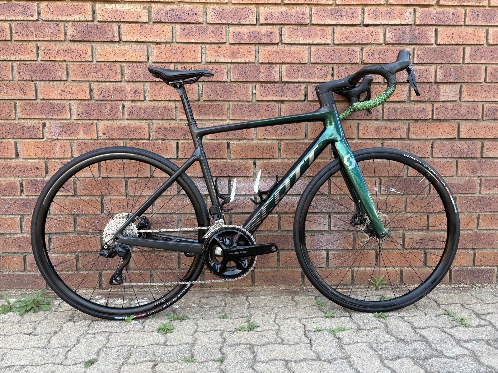 Scott Addict 20 Full Carbon 12 Speed 105 Di2